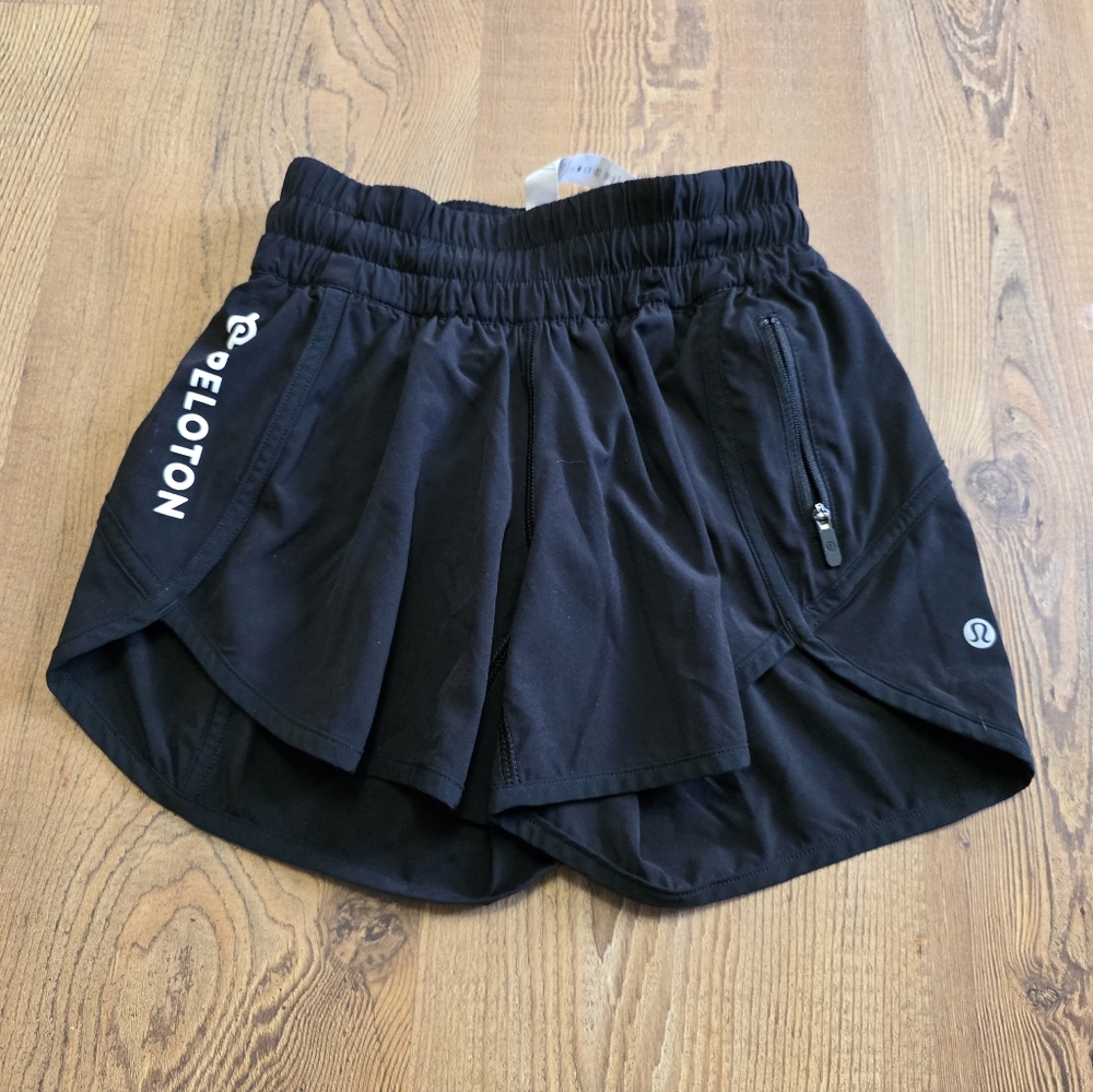 Lululemon Peloton Hotty Hots